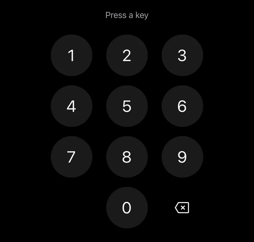 Keypad on iOS in dark mode